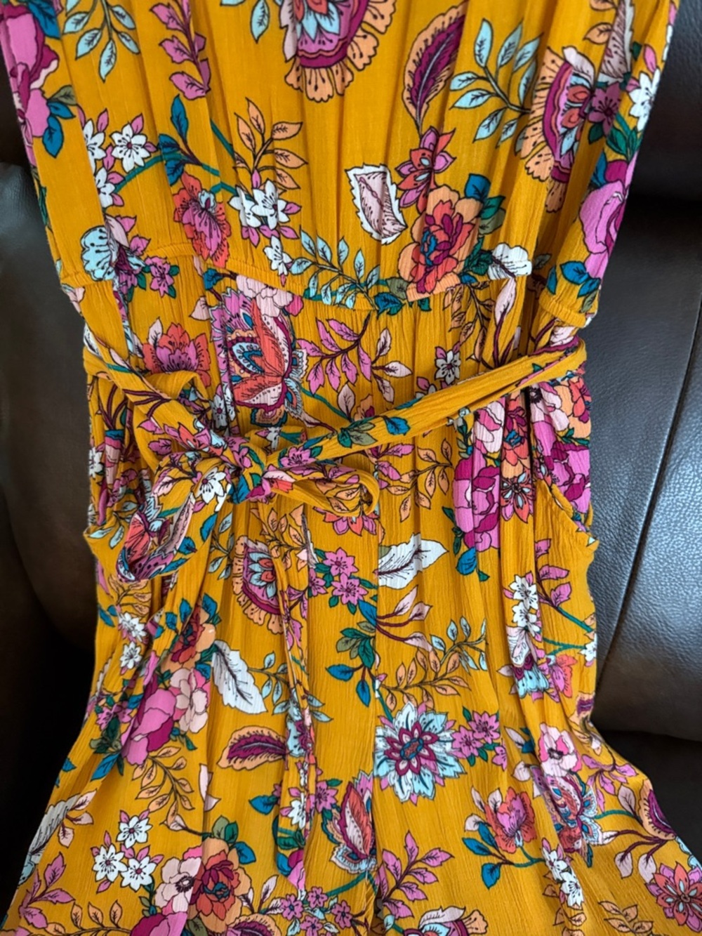 a.n.a NWOT Mustard Yellow Floral Wide-Leg Jumpsuit with pockets LARGE - Picture 5 of 8